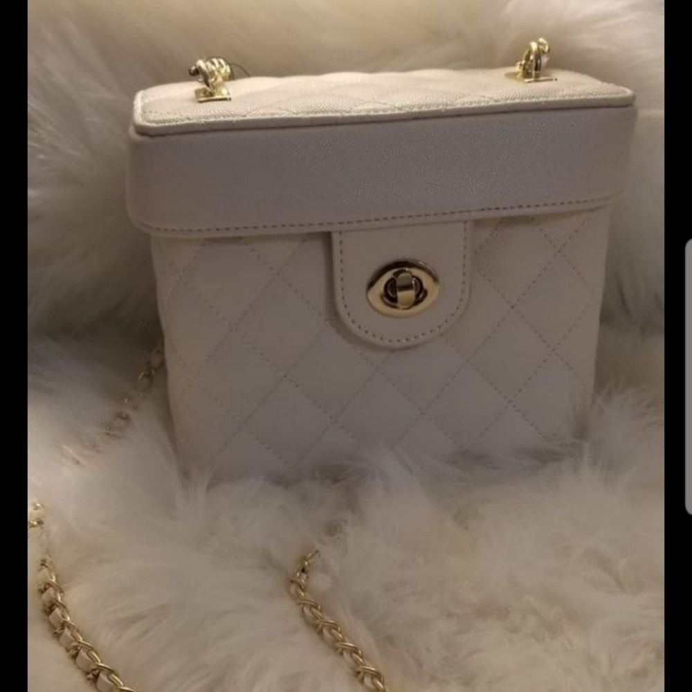 White crossbody bag!!!!